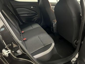 NISSAN JUKE 1.0 DIG-T N-Connecta SUV 5dr Petrol Manual Euro 6 (s/s) (114 ps)