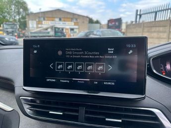 PEUGEOT 3008 1.2 PureTech GT Premium SUV 5dr Petrol EAT Euro 6 (s/s) (130 ps)