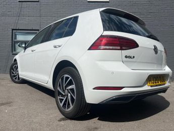 VOLKSWAGEN GOLF 1.6 TDI Match Edition Hatchback 5dr Diesel Manual Euro 6 (s/s) (
