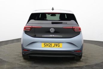 VOLKSWAGEN ID.3 Pro S 77kWh Tour Hatchback 5dr Electric Auto (204 ps)
