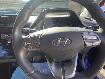 HYUNDAI IONIQ 38.3kWh Premium Hatchback 5dr Electric Auto (136 ps)