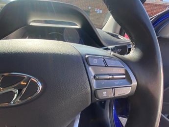 HYUNDAI IONIQ 38.3kWh Premium Hatchback 5dr Electric Auto (136 ps)