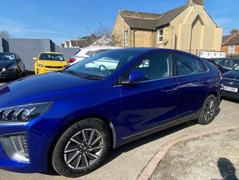 HYUNDAI IONIQ 38.3kWh Premium Hatchback 5dr Electric Auto (136 ps)