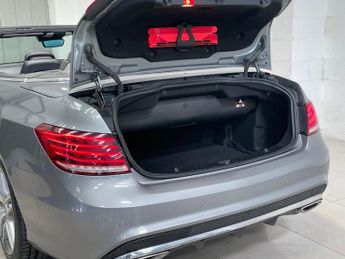 MERCEDES-BENZ E-CLASS 2.1 E250 CDI AMG Sport Cabriolet 2dr Diesel G-Tronic+ Euro 5 (s/