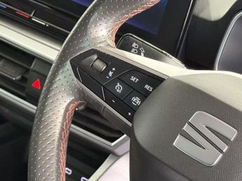 SEAT LEON 1.5 TSI EVO FR Hatchback 5dr Petrol Manual Euro 6 (s/s) (150 ps)