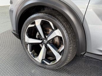 NISSAN JUKE 1.0 DIG-T Tekna SUV 5dr Petrol Manual Euro 6 (s/s) (114 ps)