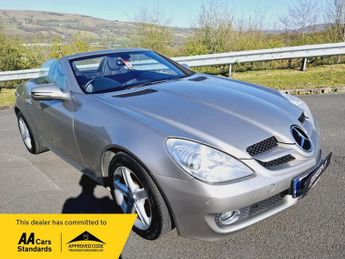 Mercedes SLK 1.8 SLK200K Convertible 2dr Petrol Tiptronic Euro 4 (184 ps)