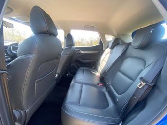 MG MG ZS 1.0 T-GDI Exclusive SUV 5dr Petrol Auto Euro 6 (111 ps)