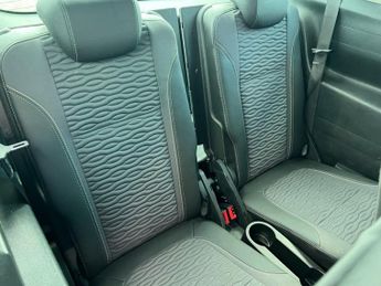 VAUXHALL ZAFIRA TOURER 2.0 CDTi SE MPV 5dr Diesel Auto Euro 5 (165 ps)