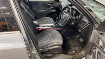 VAUXHALL ZAFIRA TOURER 2.0 CDTi SE MPV 5dr Diesel Auto Euro 5 (165 ps)