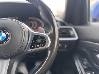 BMW 3 SERIES 2.0 320d M Sport Saloon 4dr Diesel Auto xDrive Euro 6 (s/s) (190