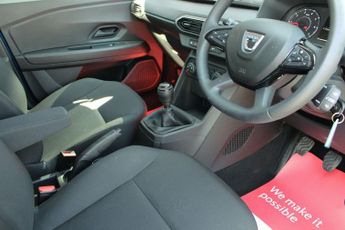 DACIA SANDERO 1.0 SCe Essential Hatchback 5dr Petrol Manual Euro 6 (s/s) (65 p