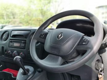 RENAULT MASTER 2.3 DCI ENERGY 35 BUSINESS PLATFORM CAB 2DR DIESEL QUICKSHIFT FW
