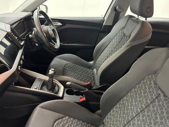 AUDI A1 1.0 TFSI 30 Sport Sportback 5dr Petrol Manual Euro 6 (s/s) (116 