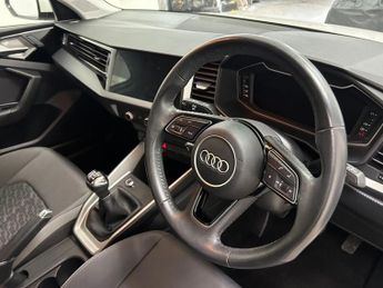 AUDI A1 1.0 TFSI 30 Sport Sportback 5dr Petrol Manual Euro 6 (s/s) (116 