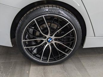BMW 3 SERIES 2.0 318d Sport Touring 5dr Diesel Manual Euro 6 (s/s) (150 ps)