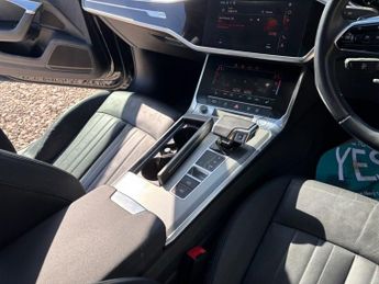 AUDI A6 AVANT 2.0 TDI 40 Sport Estate 5dr Diesel S Tronic Euro 6 (s/s) (204 ps
