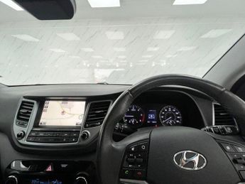 HYUNDAI TUCSON 1.7 CRDi Blue Drive SE Nav SUV 5dr Diesel Manual Euro 6 (s/s) (1