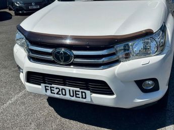 TOYOTA HI-LUX 2.4 D-4D Icon Pickup Double Cab 4dr Diesel Auto 4WD Euro 6 (150 