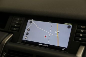 LAND ROVER DISCOVERY SPORT 2.0 SD4 HSE Dynamic Lux SUV 5dr Diesel Auto 4WD Euro 6 (s/s) (24