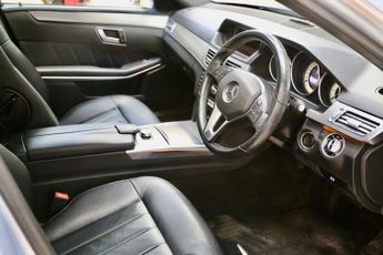 MERCEDES-BENZ E-CLASS 2.1 E220 CDI SE Saloon 4dr Diesel G-Tronic+ Euro 5 (s/s) (170 ps