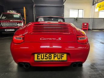 PORSCHE 911 3.8 997.2 Carrera S Cabriolet 2dr Petrol PDK (242 g/km, 385 bhp)