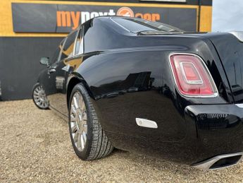 ROLLS-ROYCE PHANTOM 6.7 V12 Saloon 4dr Petrol Auto Euro 6 (570 ps)