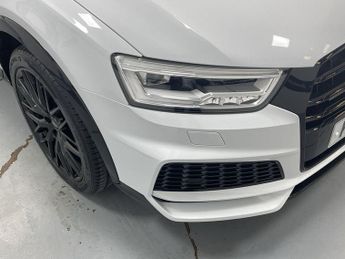 AUDI Q3 2.0 TDI Black Edition SUV 5dr Diesel Manual quattro Euro 6 (s/s)