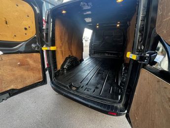 FORD TRANSIT CUSTOM 2.0 300 EcoBlue Limited Panel Van 5dr Diesel Auto L2 H1 Euro 6 (