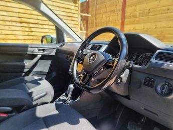 VOLKSWAGEN CADDY MAXI LIFE 5 Seat Auto Wheelchair Accessible Disabled Access Vehicle WAV