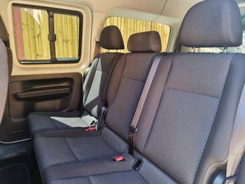 VOLKSWAGEN CADDY MAXI LIFE 5 Seat Auto Wheelchair Accessible Disabled Access Vehicle WAV