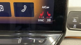 VOLKSWAGEN ID.3 Pro 58kWh Family Hatchback 5dr Electric Auto (145 ps)