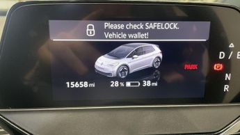 VOLKSWAGEN ID.3 Pro 58kWh Family Hatchback 5dr Electric Auto (145 ps)