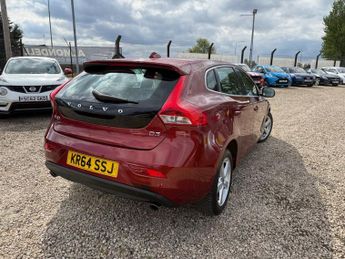 VOLVO V40 2.0 D3 SE Hatchback 5dr Diesel Geartronic Euro 5 (s/s) (150 ps)