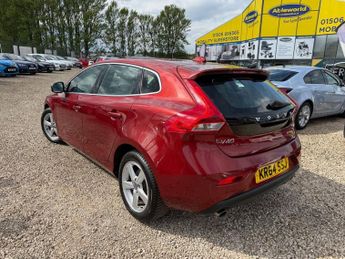 VOLVO V40 2.0 D3 SE Hatchback 5dr Diesel Geartronic Euro 5 (s/s) (150 ps)
