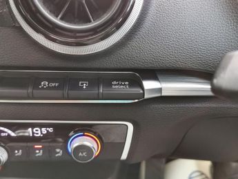 AUDI A3 2.0 TDI Sport Hatchback 3dr Diesel S Tronic quattro Euro 6 (s/s)