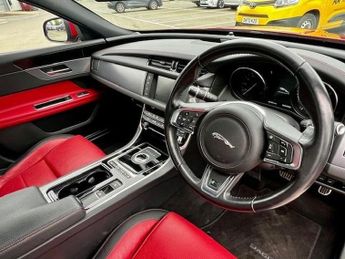 JAGUAR XF 2.0d R-Sport Saloon 4dr Diesel Auto Euro 6 (s/s) (180 ps)