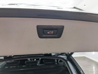 BMW 3 SERIES 2.0 320d SE Touring 5dr Diesel Manual Euro 5 (s/s) (184 ps)