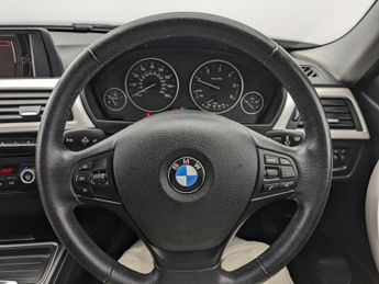 BMW 3 SERIES 2.0 320d SE Touring 5dr Diesel Manual Euro 5 (s/s) (184 ps)