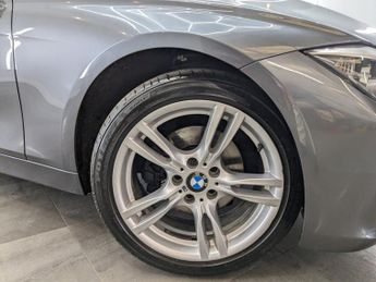 BMW 3 SERIES 2.0 320d SE Touring 5dr Diesel Manual Euro 5 (s/s) (184 ps)