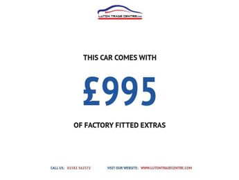 TOYOTA C-HR 1.8 VVT-h Dynamic SUV 5dr Petrol Hybrid CVT Euro 6 (s/s) (122 ps