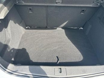 VAUXHALL ASTRA 1.6 16v SRi Hatchback 5dr Petrol Auto Euro 5 (115 ps)