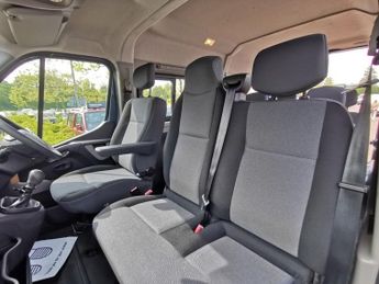 NISSAN NV400 2.3 dCi 35 SE Minibus Double Cab 6dr Diesel Manual L2 H2 Euro 6 