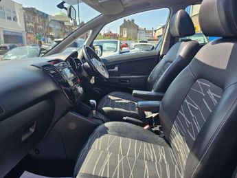 KIA VENGA AUTOMATIC 1.6 3 MPV 5dr Petrol Auto Euro 5 (Sat Nav) (123 bhp)