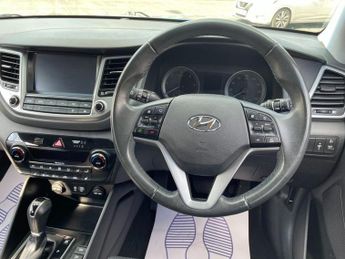 HYUNDAI TUCSON 1.7 CRDi BLUE DRIVE SE NAV SUV 5DR DIESEL DCT EURO 6