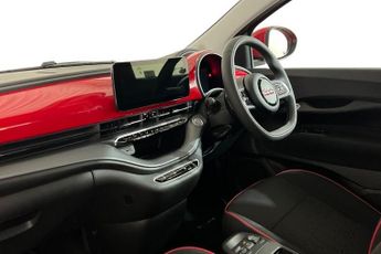FIAT 500E 24kWh RED Hatchback 3dr Electric Auto (95 ps) Touchscreen, Apple