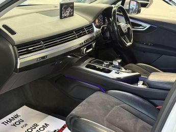 AUDI Q7 3.0 TDI V6 e-tron SUV 5dr Diesel Plug-in Hybrid Tiptronic quattr