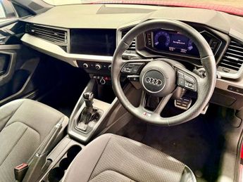 AUDI A1 2.0 TFSI 40 S line Competition Sportback 5dr Petrol S Tronic Eur