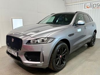 JAGUAR F-PACE 2.0 D180 Chequered Flag SUV 5dr Diesel Auto AWD Euro 6 (s/s) (18