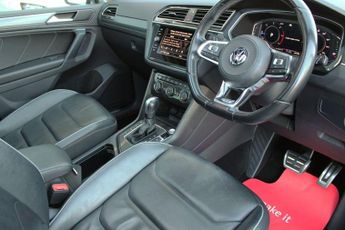 VOLKSWAGEN TIGUAN 2.0 TDI R-Line Tech SUV 5dr Diesel DSG Euro 6 (s/s) (150 ps)